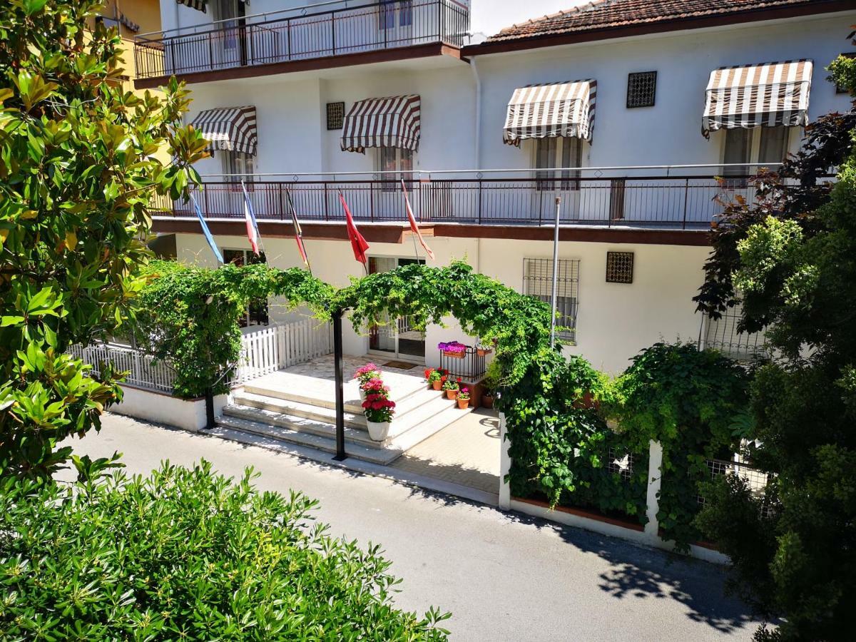 Villa Sorci Rimini Exterior foto